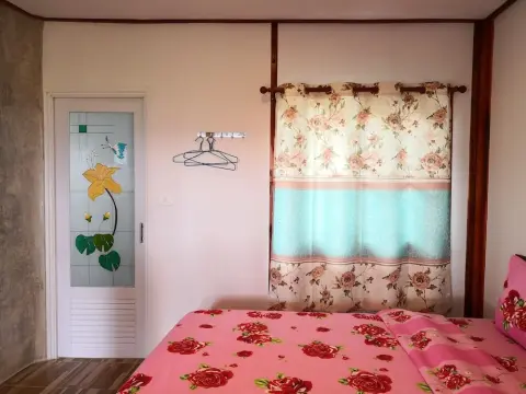 Baan Suanmok Khao Kho - Photo 1