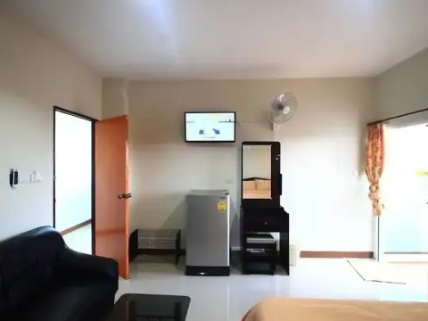 Baan Yuwanda Phuket Resort - Photo 2