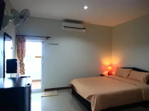 Baan Yuwanda Phuket Resort - Photo 3