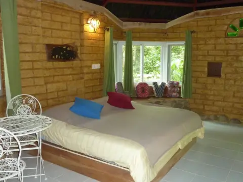 Baandin Chiewlarn Resort - Photo 4