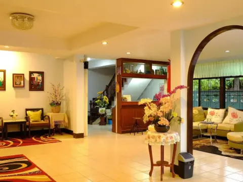 Baanrapeepong Boutique Hotel - Photo 2
