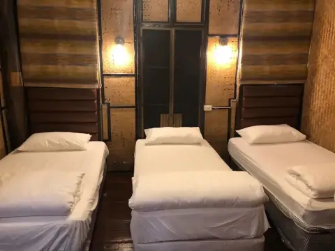 Baansuan Wongsakorn Homestay - Photo 2