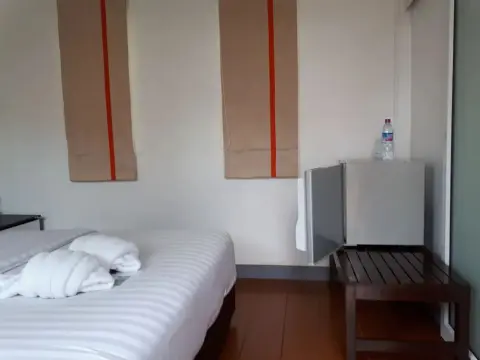 Ban Lek Resort - Photo 2