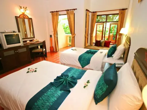 Banburee Resort and Spa - Photo 2