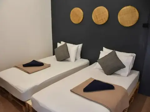 Bandai II Poshtel - Foto 3