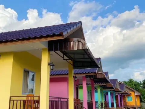 Banphuwiang - Foto 1