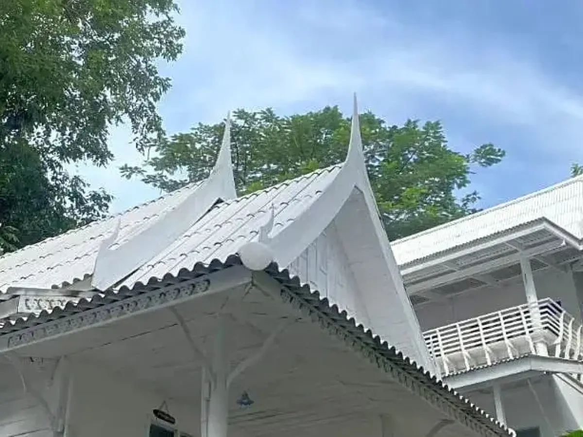 Banthaisangthain Resort