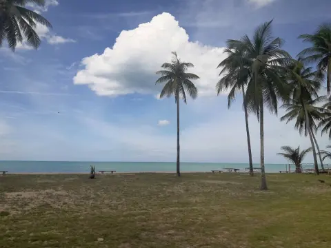 Banton Beach - Photo 3