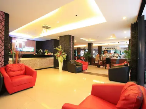 Baramee Hip Hotel - Photo 2