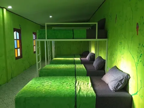 Bee Sleep Hostel Lonely Beach - Adults Only - Photo 3