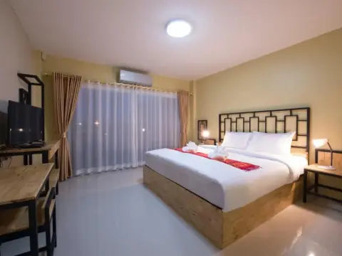 Bees Smile Hotel - Photo 4