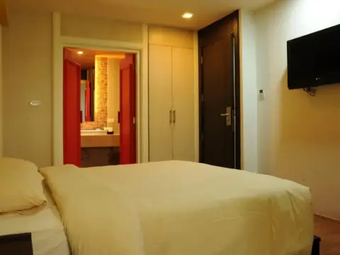 BKK Home 24 Boutique Hotel - фото 3