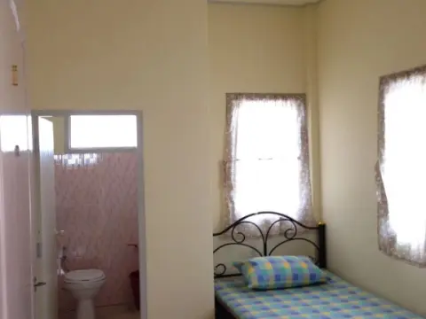 Blue Dorm - фото 2