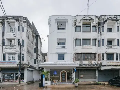 Blue Rabbit Phuket - Photo 1