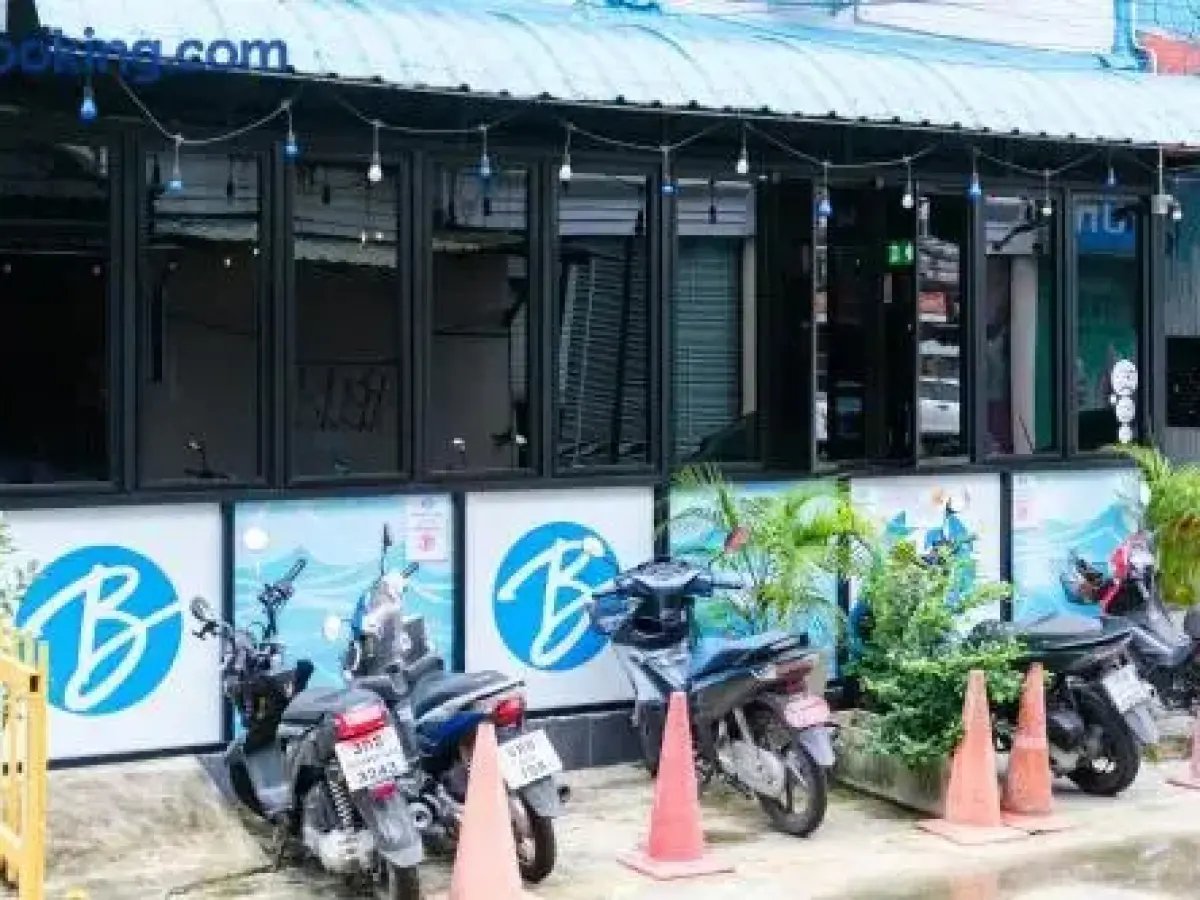 Bodega Phuket Party Hostel - Adults Only