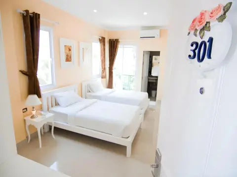 Boonsiri Boutique Hotel - Photo 3