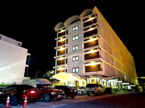 Bordin Hotel - Photo 1