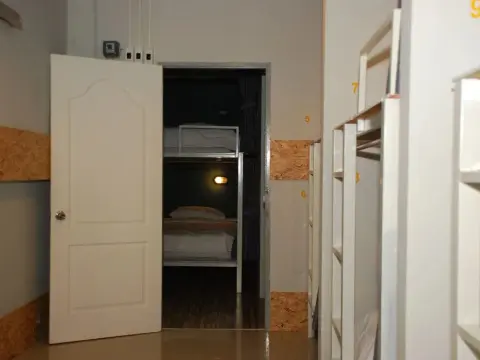 Buathai Loft Hostel Hua Hin - Photo 2