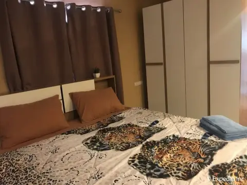 Burnout Guesthouse - Photo 2