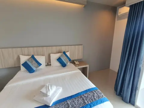 Carpio Hotel Phuket - Photo 4