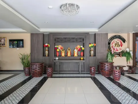 Carpio Hotel Phuket - Photo 2