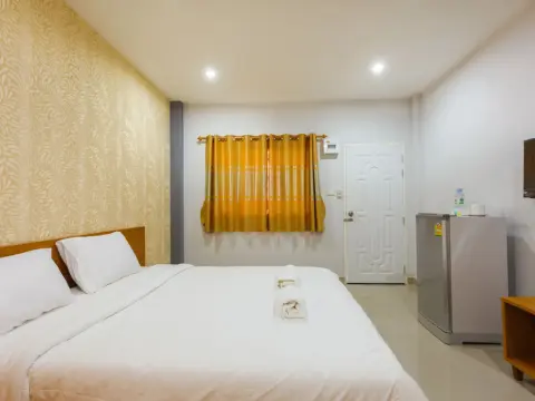 Central Park Ville Resort - Photo 2