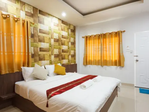 Central Park Ville Resort - Photo 4