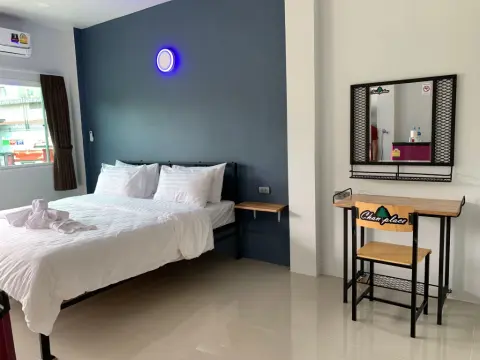 Chan place Hotel - Photo 2