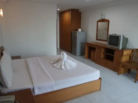 Charlie Place - Photo 3