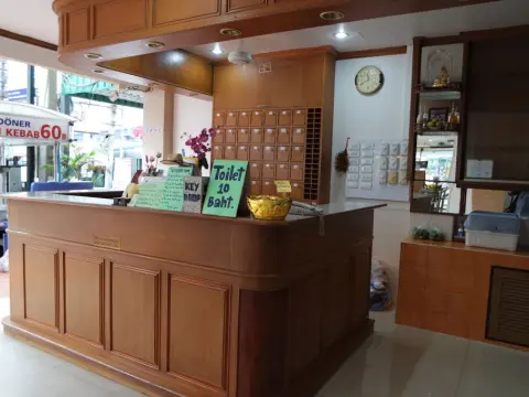 Charlie Place - Photo 1