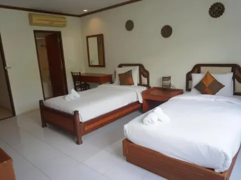 Chaweng Tara Hotel - Photo 2