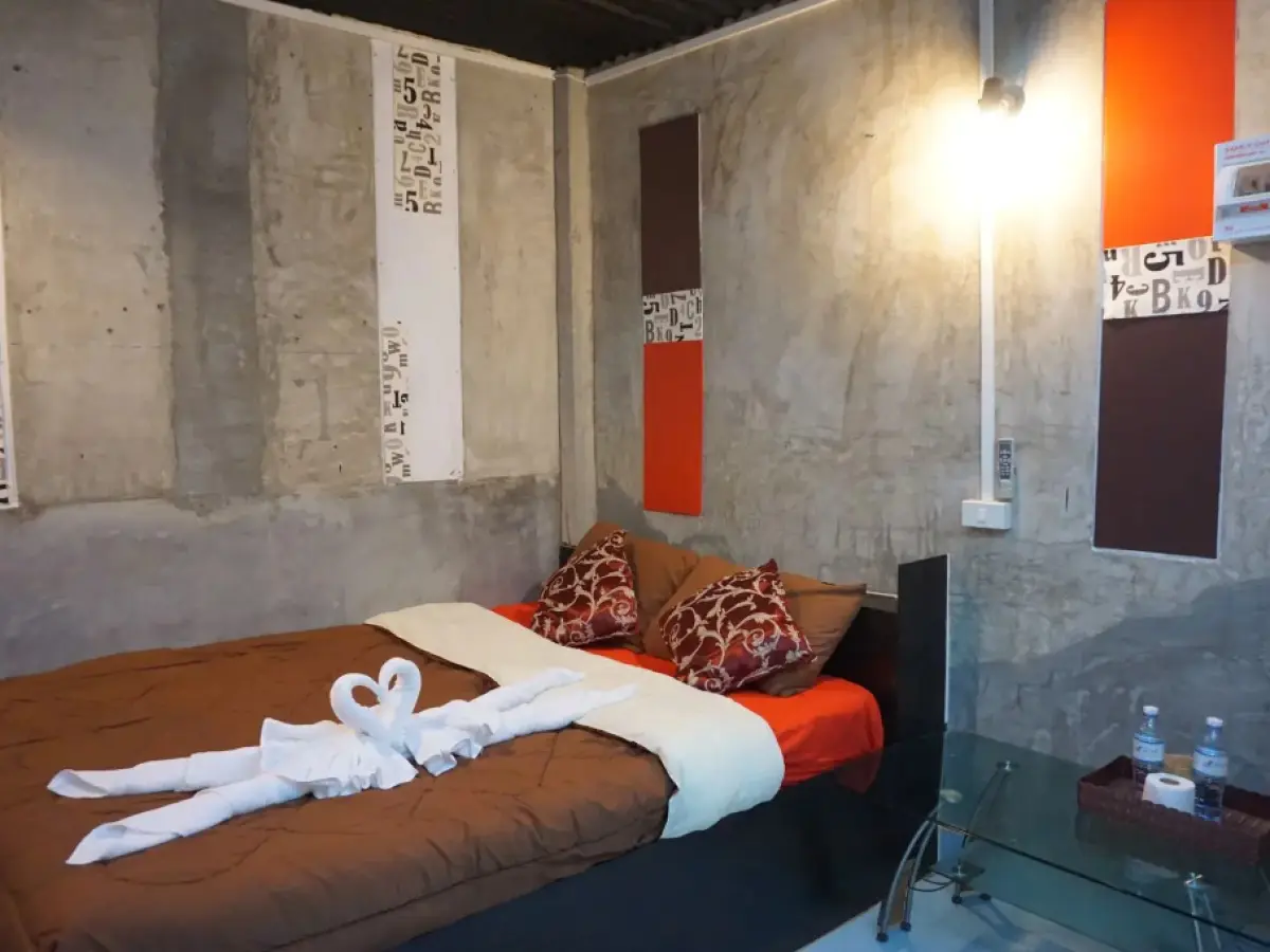 Chiangkhan Modern Home