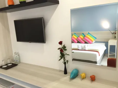 Chic N Chill Bed and Breakfast - Photo 3