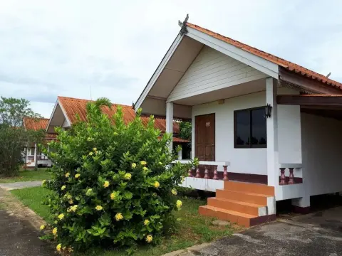 Chinda Resort Hotel - Photo 3