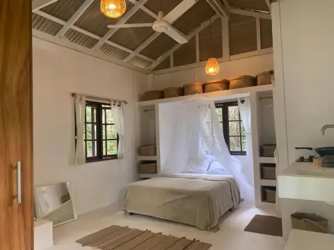 Coconut Beach Bungalows - Photo 2