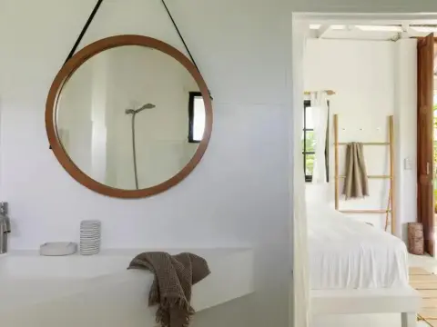 Coconut Beach Bungalows - Photo 4