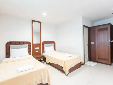 Deeden Pattaya Resort - Photo 3