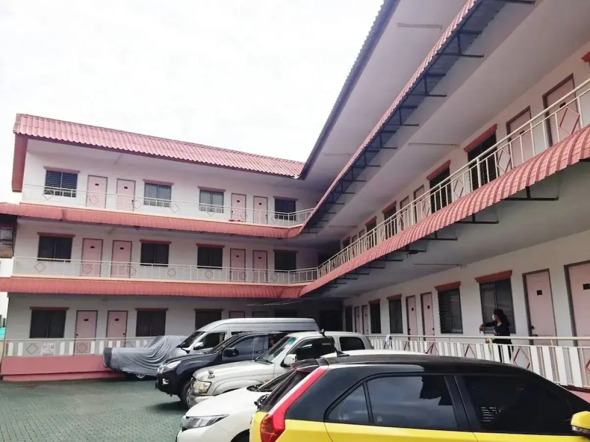 Doi Khum Place
