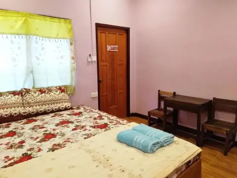 Douangjinda Resort - Photo 3