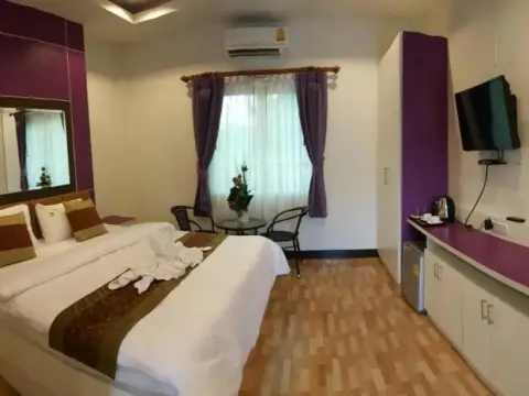 Dusita Grand Resort - Photo 4