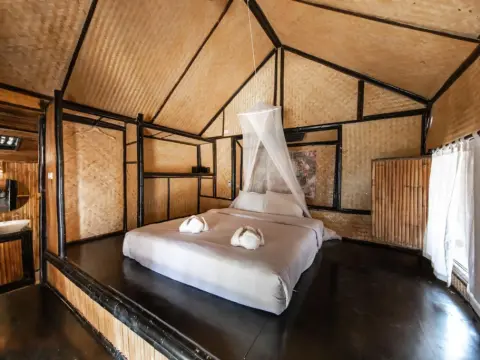 Eco Lanta Hideaway Beach Resort - Photo 1