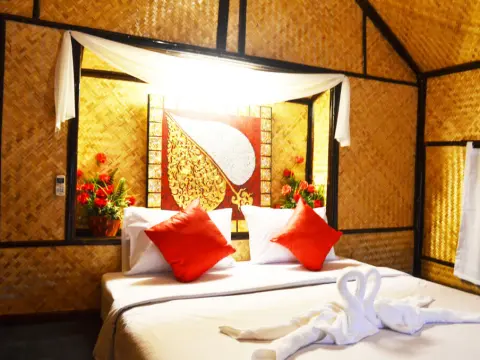 Eco Lanta Hideaway Beach Resort - Photo 4