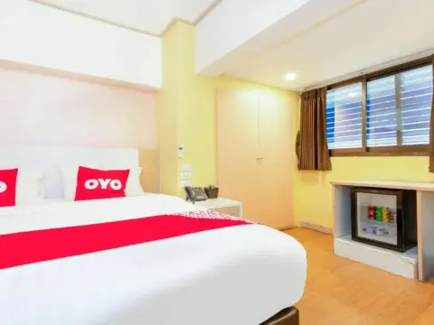 El Majestic Sukhumvit 33 - Photo 4