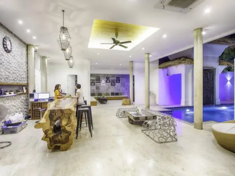 Escape De Phuket Hotel - Photo 2