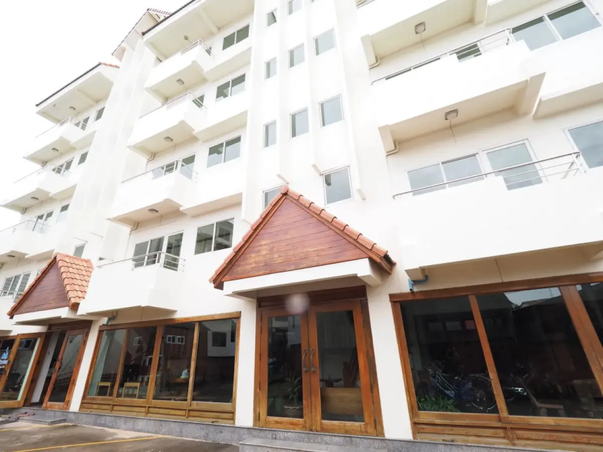 Fah Place Hotel