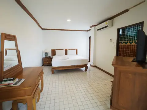 Fah Place Hotel - Photo 4