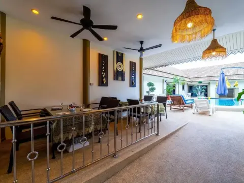 Family Bedroom in Nice Resort - SCR3 - Photo 2