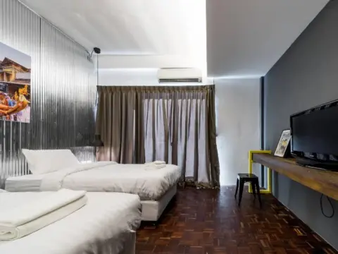 Fav Hostel Chiang Mai - Photo 4