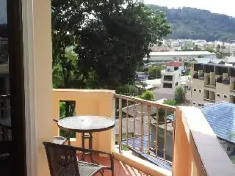 Feng Shui Apartment - Photo 2