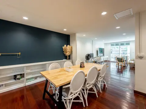 Forgotten Hostel Silom - Photo 1